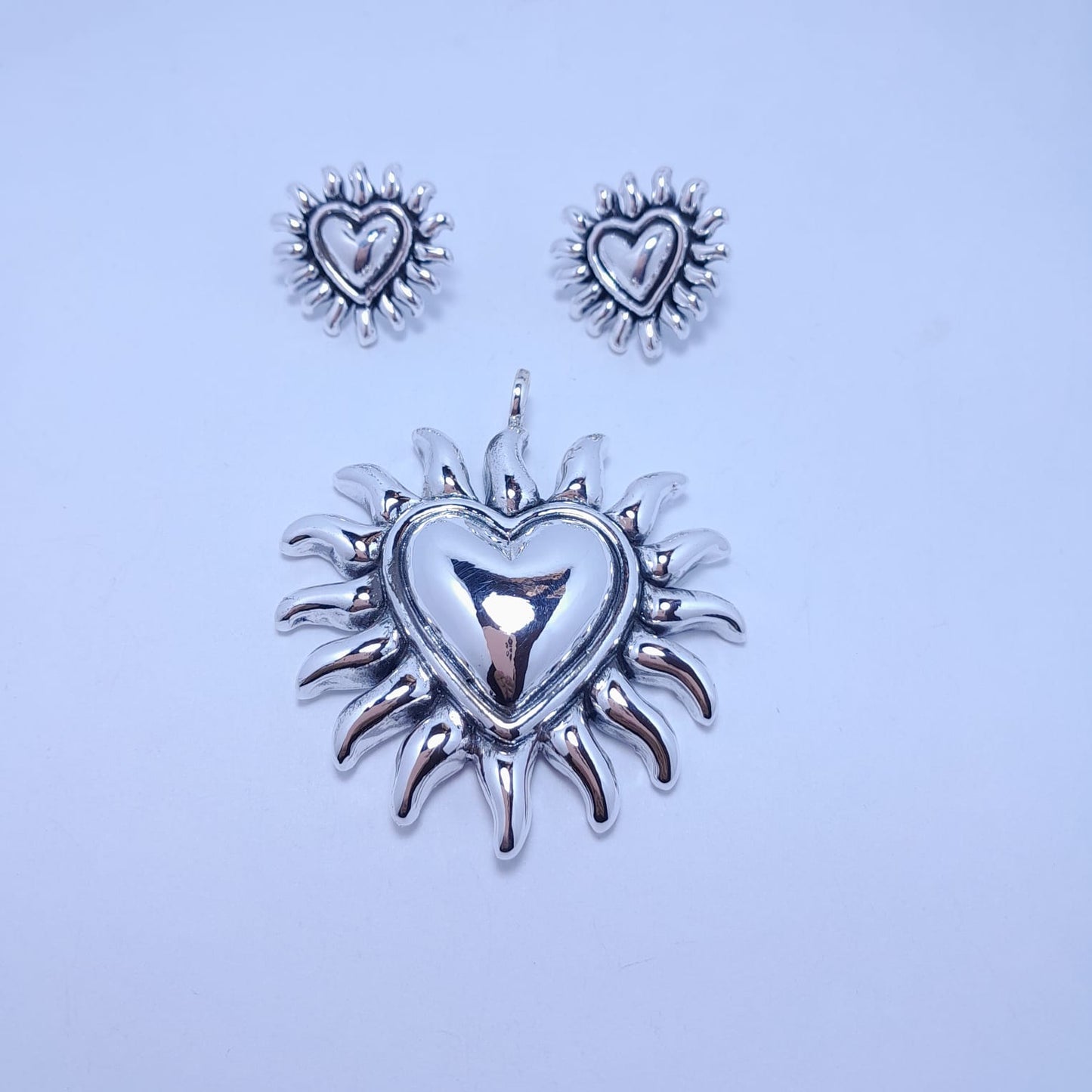 Juego de corazón resplandor